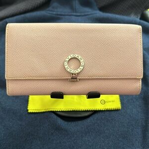 Authentic BVLGARI long wallet.